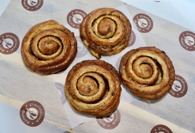 Large Cinnamon Swirl 4 Pack - #shop_#PastriesDavidovich Bakery