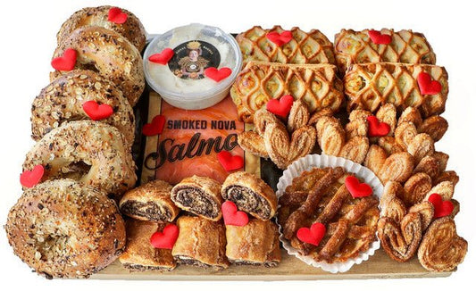 Mothers Day Gift Box - #shop_#Gift BoxesDavidovich Bakery
