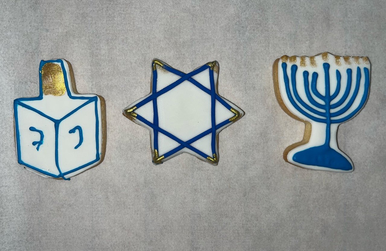 Hanukkah Cookies (6 Cookies - 3 Hand Decorated and 3 Assorted Cookies) - #shop_#Gift BoxesDavidovich Bakery